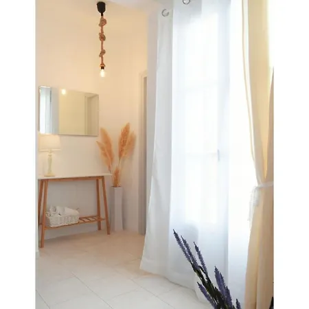 Apartament Apanema Paros *