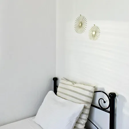 Apanema Paros Apartment