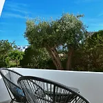 Apanema Paros Apartamento Naousa