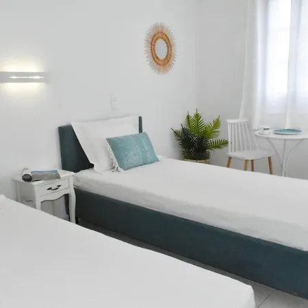 Apanema Paros Апартаменты Науса