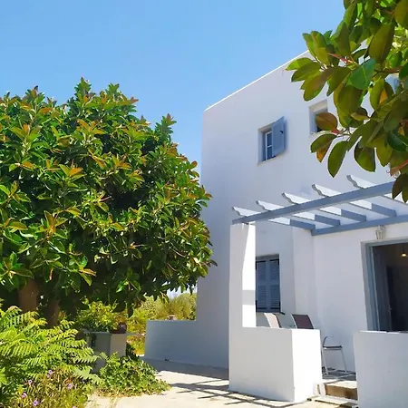 Apanema Paros *