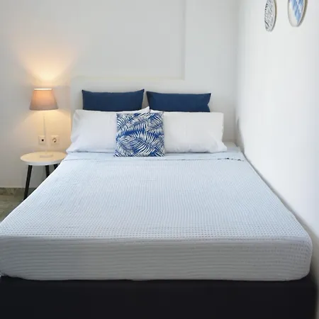 Apartment Apanema Paros