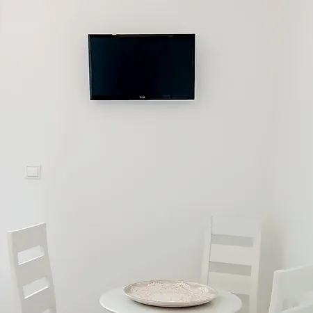 Apartamento Apanema Paros *