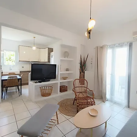 Apartment Apanema Paros Naousa (Paros)