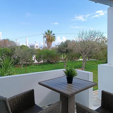 Apartment Apanema Paros