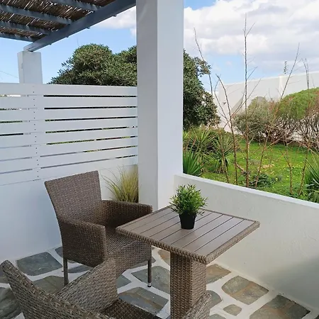 Apanema Paros Apartament *