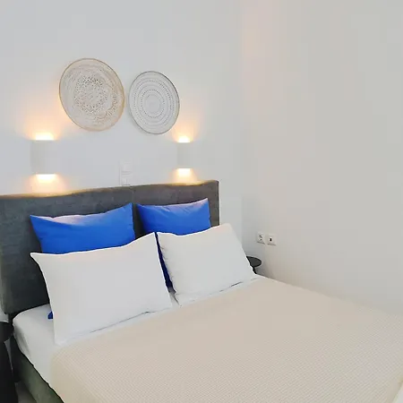 Apanema Paros *