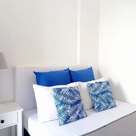 Apanema Paros Naousa (Paros)